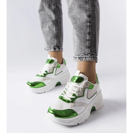 Tênis feminino branco e verde Séguin 1