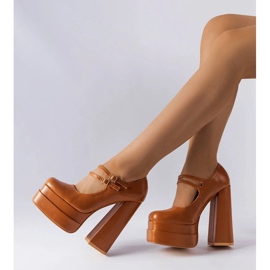 Sapatilha marrom de salto alto Chouinard castanho 1