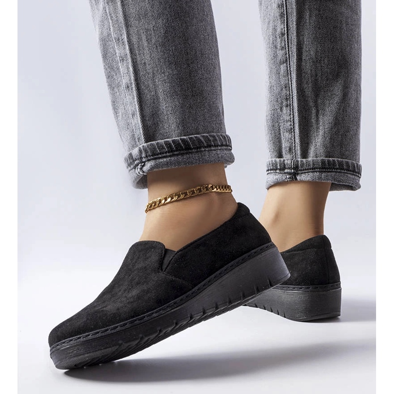 Sapatos pretos da Pirn 2