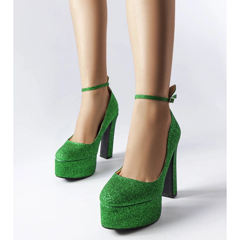 Sapatos de brocado verde da Bellamy 1