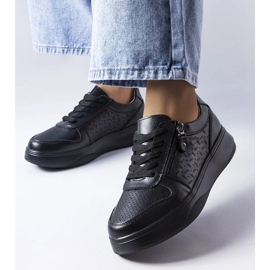 Sapatos de couro preto decorados com zíper Jezzi 1