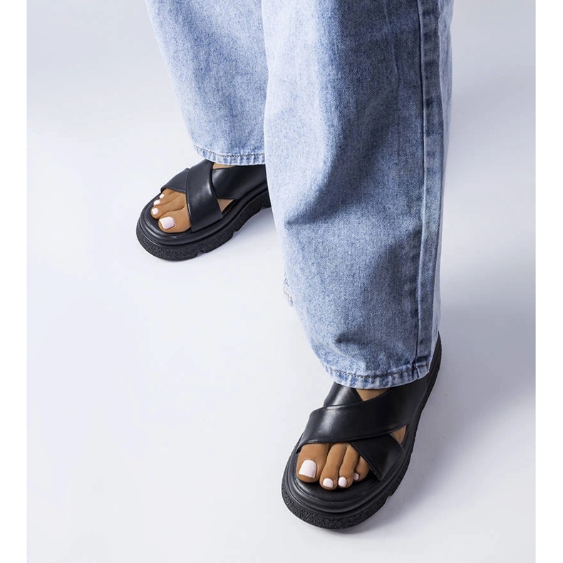 Sandália plataforma preta Oakway. preto 1