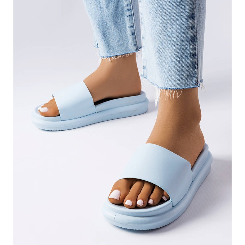 BM Chinelos Paquette azul na plataforma 1