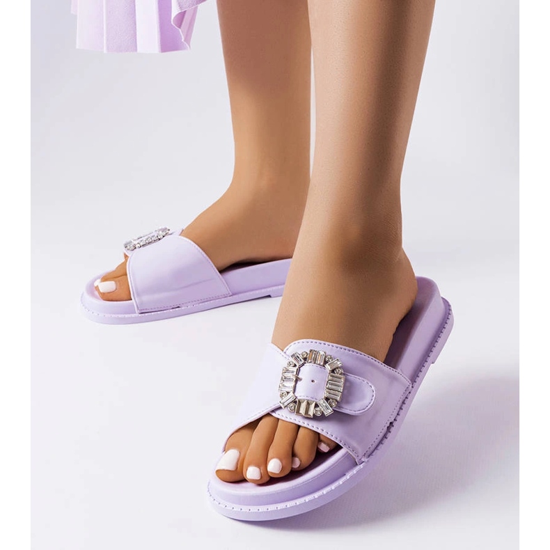 Sliders roxos decorados com zircões Griegsvei tolet 1