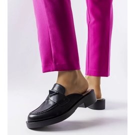 Chinelos pretos com biqueira embutida da Berkshire 2 Chinelos pretos com biqueira embutida da Berkshire 2