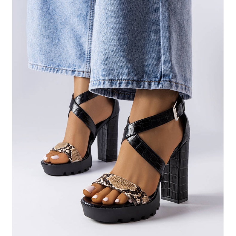 Sandália marrom com estampa de cobra Trépanier castanho 1