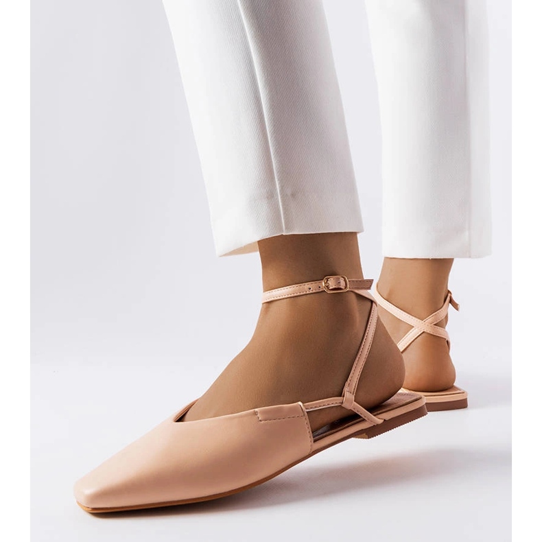 Sandálias fechadas rosa 1