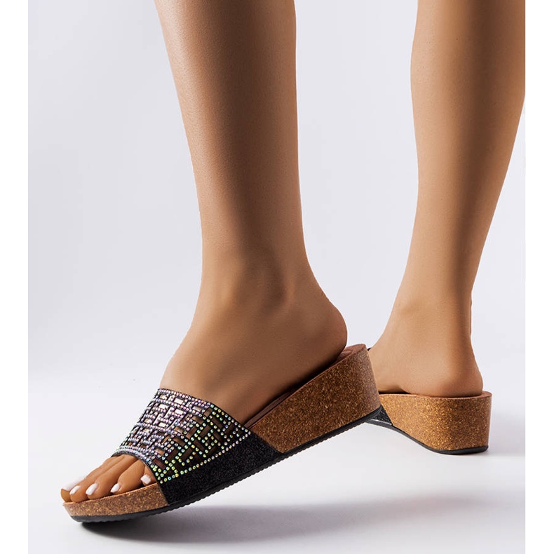 Sandália de salto preto Elitha. 1