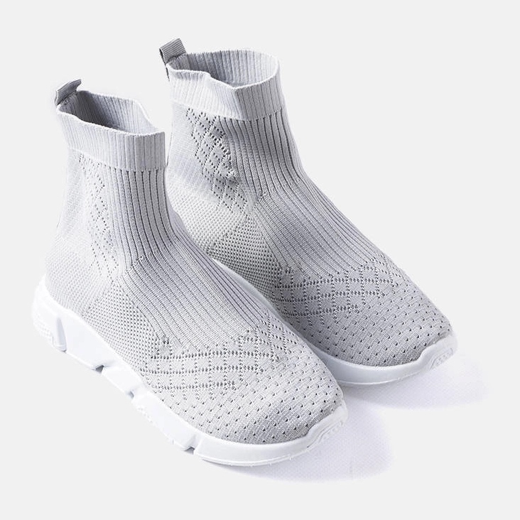 Tênis cinza com cabedal meia Olot 1