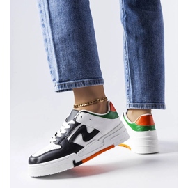 Botas pretas e brancas com sola mais grossa Harter preto 1