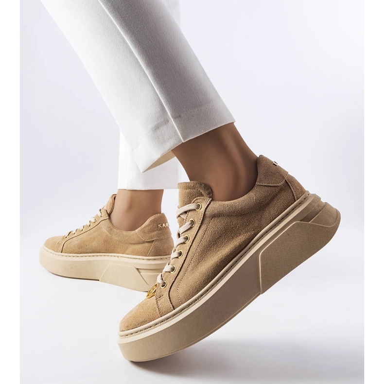 Karino sapato de camurça bege 1