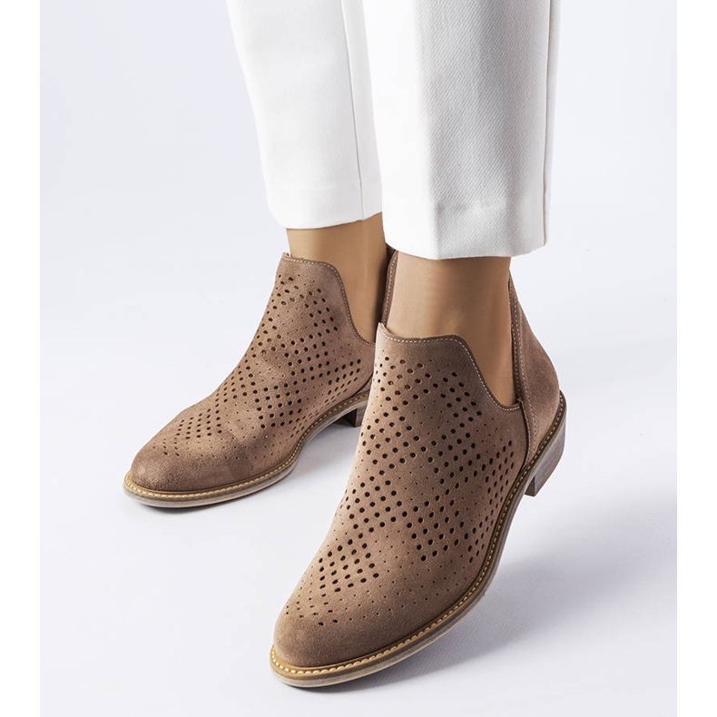 BM Botas de couro vazadas marrom Karino castanho 1