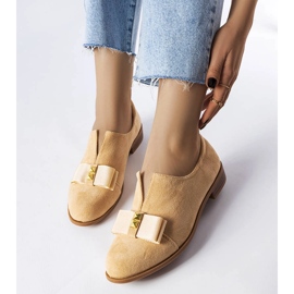 Brogues bege com laço da Poplar 1