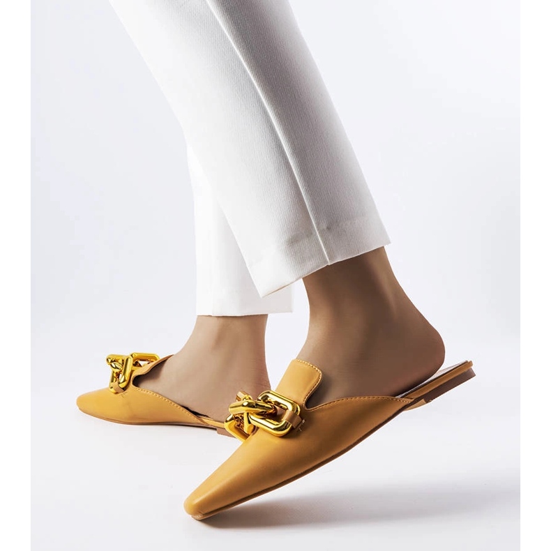 Chinelos marrons com corrente Hickory marrom 1