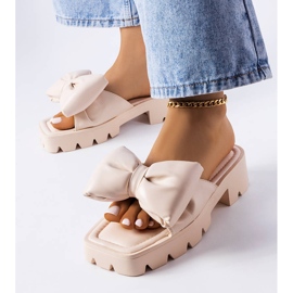 Slim bege solado trator Bossé 1