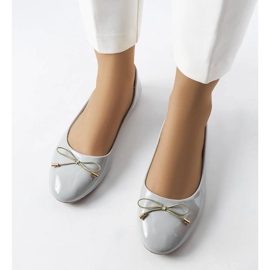 Bailarinas lacadas cinza Lakewood 2