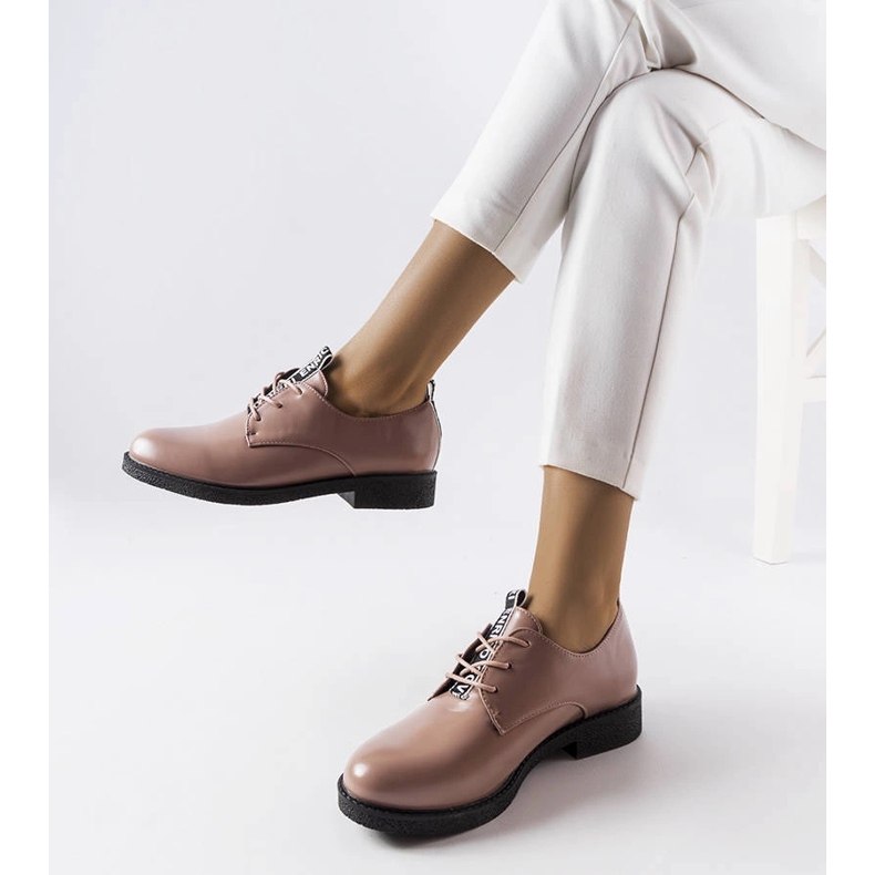 Sapato rosa Edmonton com cadarço 1