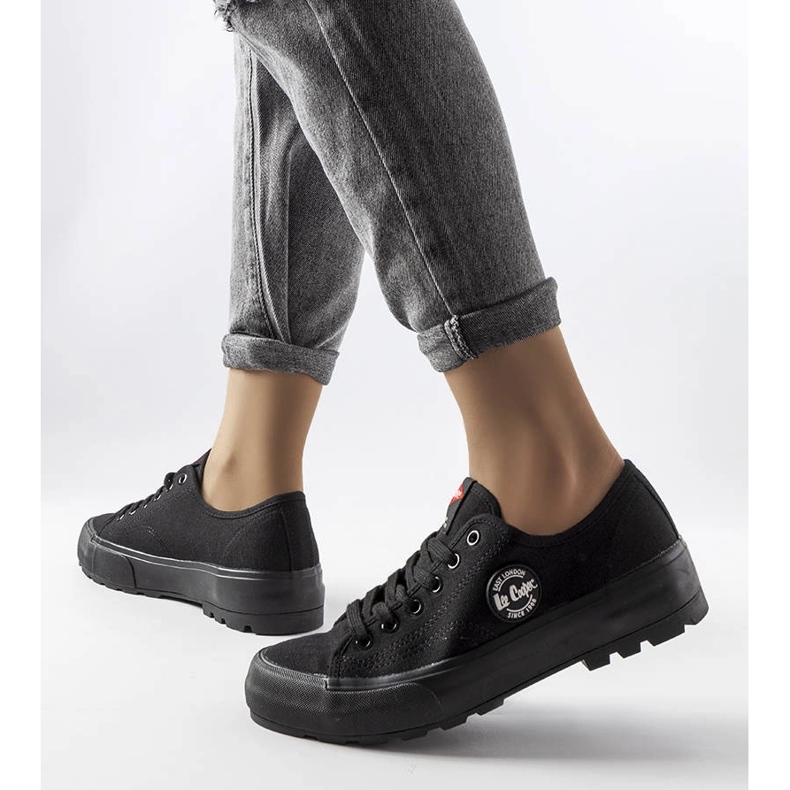 Tênis preto Lee Cooper LCW-23-44-1652L 1