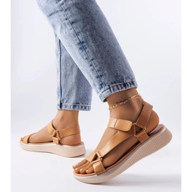 Sandália esportiva bege Heron 1