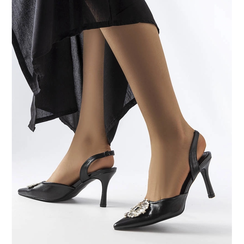 Sapatilha preta Moïse com strass preto 1