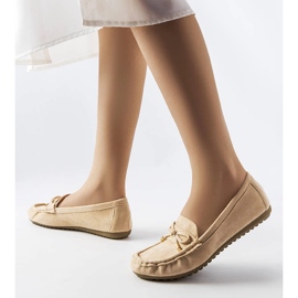 Mocassim bege com laço Grasselli 1