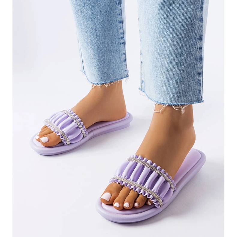 Sandália roxa com zircônias cúbicas da Anapor roxo 1