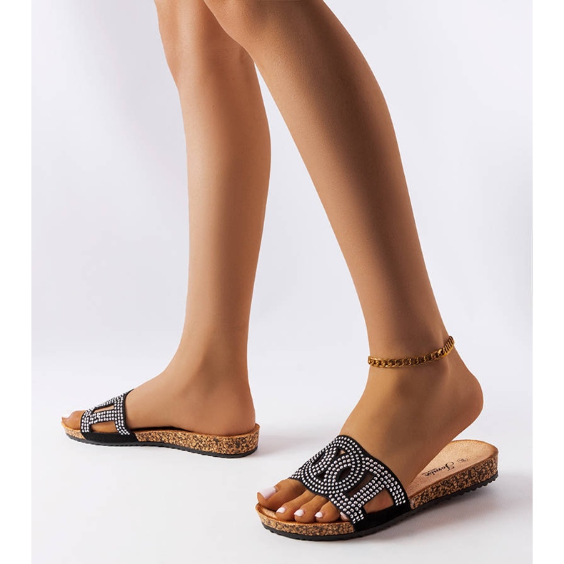 Slides pretos decorados com jatos Lagacé 2