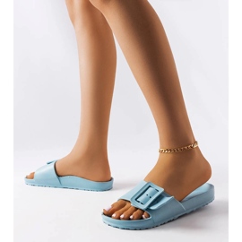 Sliders de borracha azul com fivela da Nelm 2