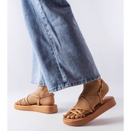 Sandália plataforma marrom Brunelle. 1