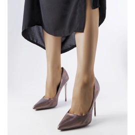 Alfinetes metálicos cinza da etiqueta 1