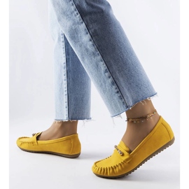 Mocassins amarelos com acabamento fosco da Sorel 1 Mocassins amarelos com acabamento fosco da Sorel 1