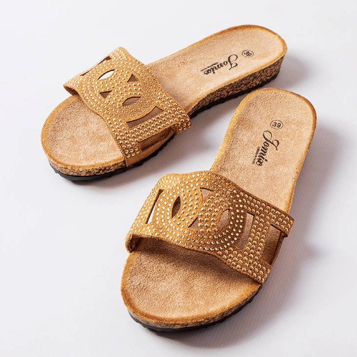 Escorregas marrons decoradas com jatos Lagacé marrom 2