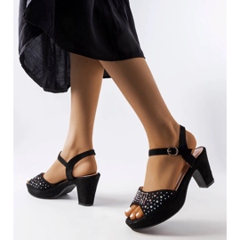 Inna Sandália bloco Beltane preta preto 1