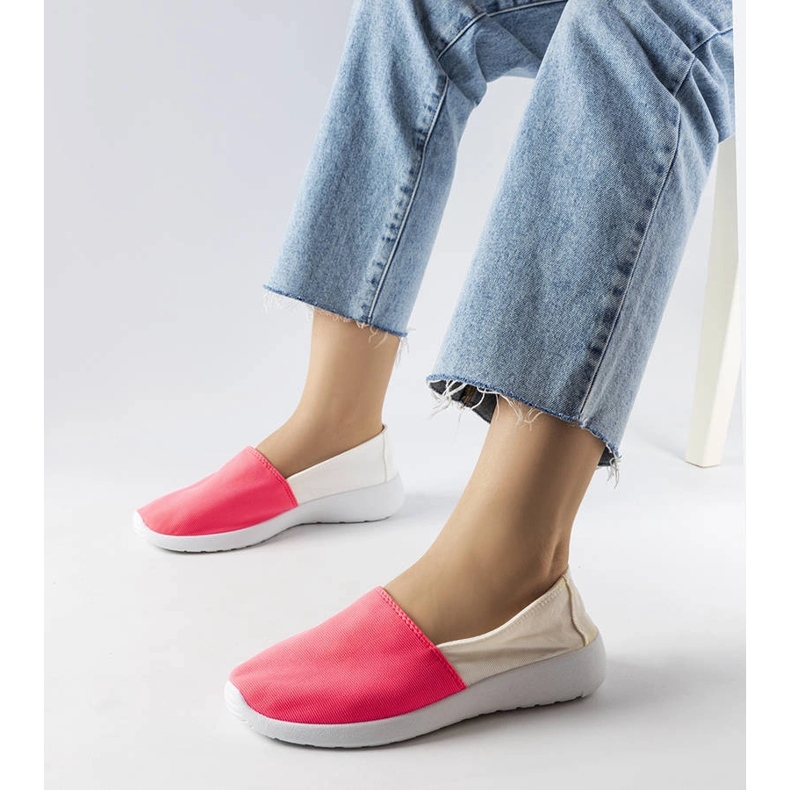 Inna Tênis slip-on branco e rosa Winding 1
