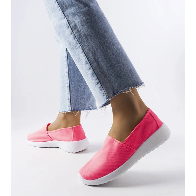 Inna Tênis slip-on rosa da Winding 1