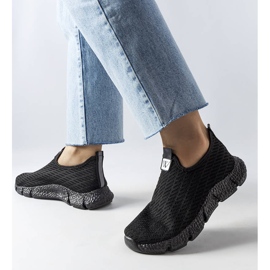 Tênis slip-on preto Yellville. 1