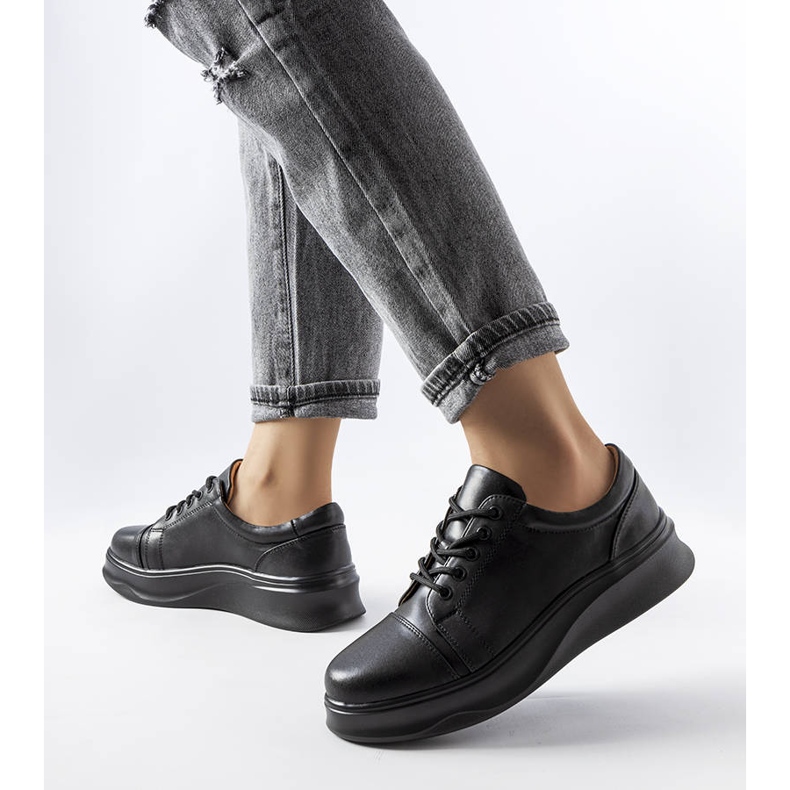 Sapatos pretos LS5379 1