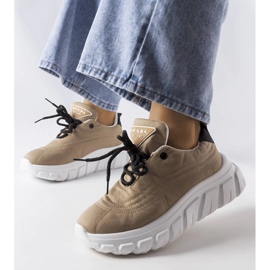 Tênis bege escuro da Aisys 1