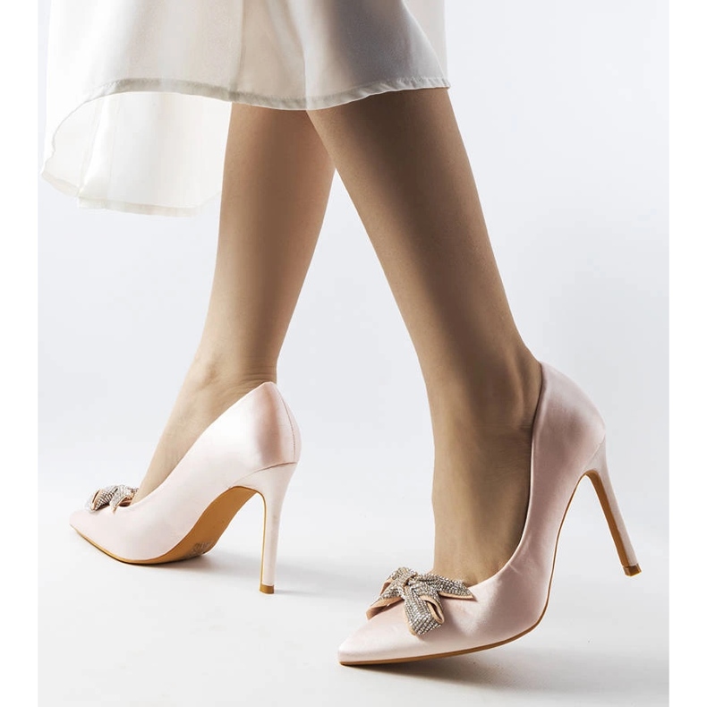 Inna Alfinetes rosa com acabamento acetinado com laço Madonna 1