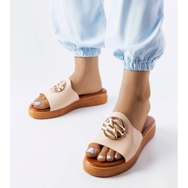 Slide plataforma bege da Michelle 1