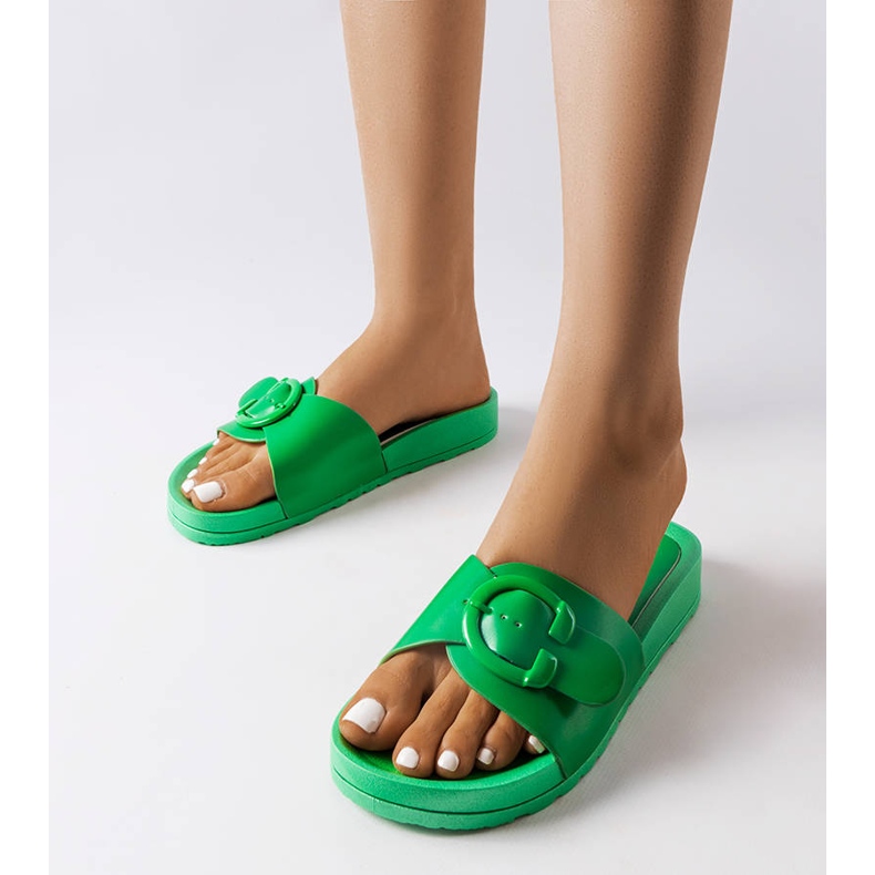 Inna Chinelos verdes com fivela Généreux 1