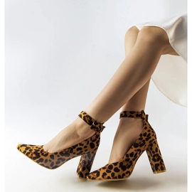 Inna Sapatos com estampa de leopardo de Achen castanho 1