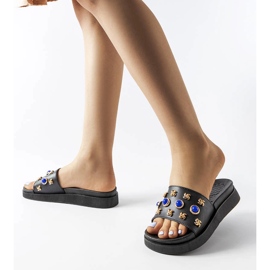 Slides pretos decorados da Montesarchio 2