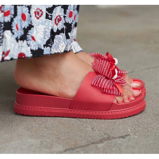 Sliders vermelhos com um laço de Dido 1