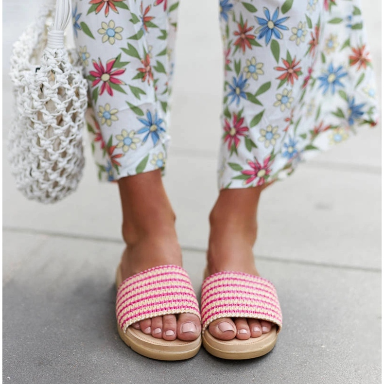 Chinelos Capovalle tecidos rosa 1