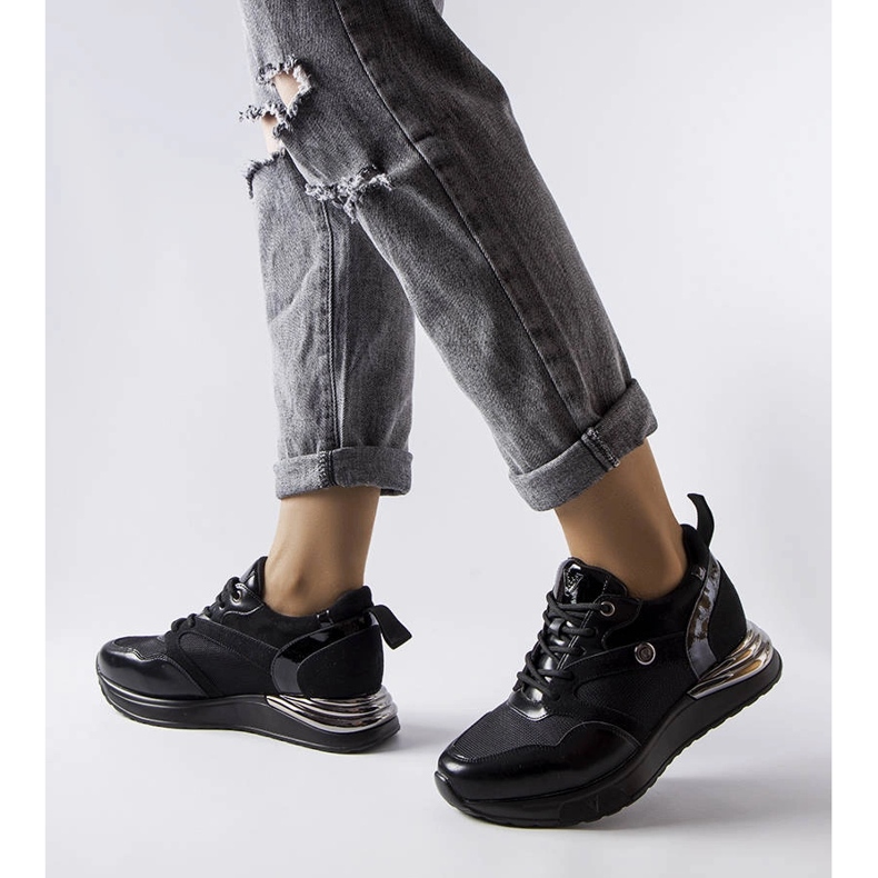 Tênis preto Vinceza 1