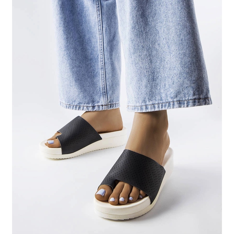 Sandália plataforma preta Monferrato. preto 1