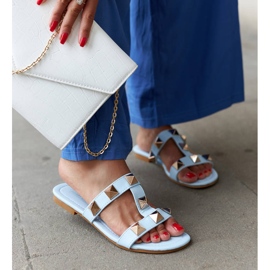 Mules azuis com tachas da Mazzi azul 2