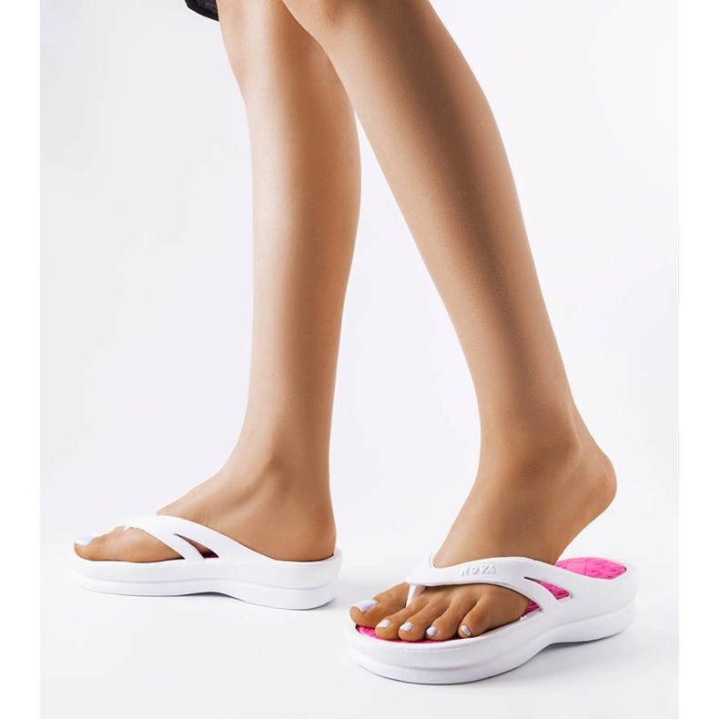 Chinelos Isla branco claro 2