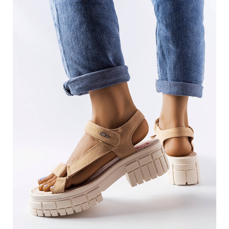 Sandália bege no poste Big Star LL276036 1